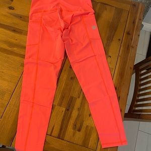 Salty Honey Coral leggings Brand New Never Worn